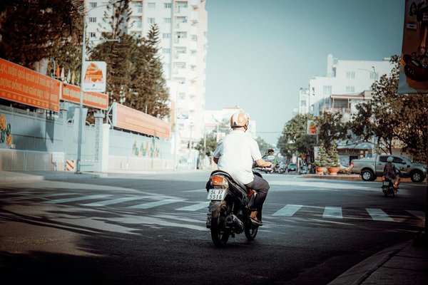 Service de taxi Montparnasse à Orly : trajet rapide et fiable